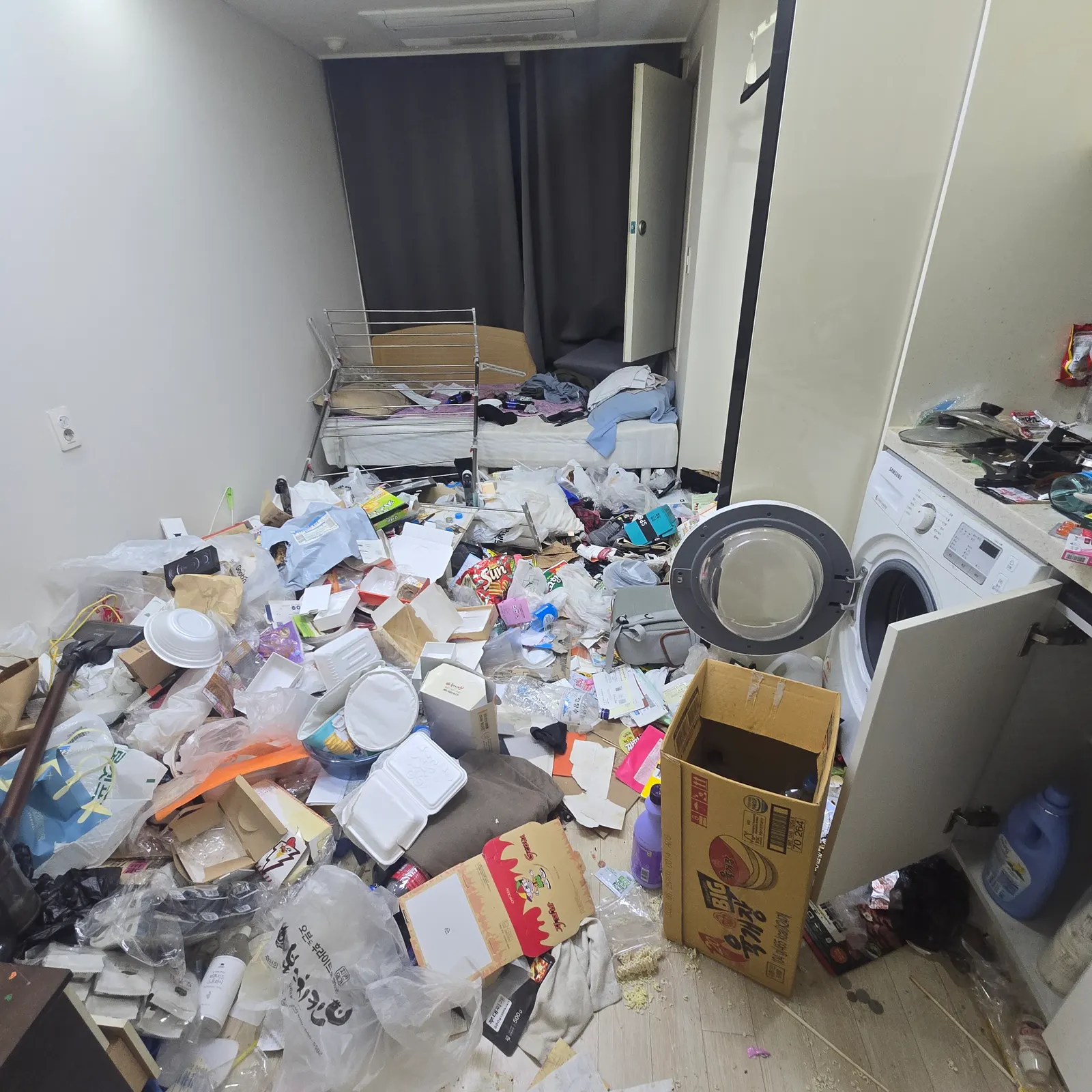 쓰레기집 사례 11 작업 전 사진